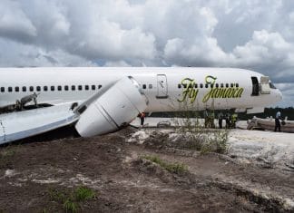 Fly Jamaica Airways Boeing 757 to Toronto returns and crash lands at Georgetown Airport
