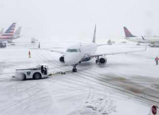 Norwegian airport Bergen faces temporary closures due to heavy snowfall