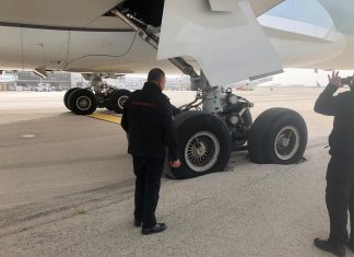 Cathay Pacific Airbus A350 broke into the asphalt at Tel Aviv Airport and became stuck