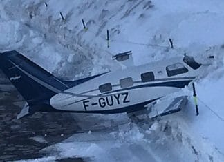 Piper PA-46-350P Malibu Mirage suffers a runway excursion on landing at Courchevel Altiport, France