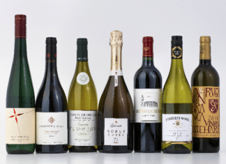 Japan Airlines unveils First and Business Class Champagne, Wine and Sake for 2019