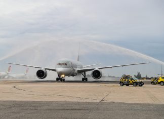 Qatar Airways touches down in Lisbon, Portugal
