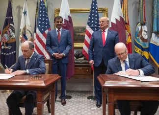Qatar Airways and GE sign groundbreaking agreements at the White House