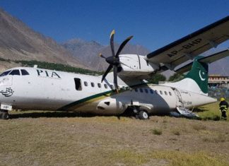 Pakistan International Airlines ATR-42-500 overruns end of the runway at Gilgit Airport, Pakistan