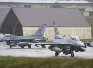 U.S. Air Force F-16 Fighting Falcon crashes near Spangdahlem Air Base, Germany; pilot OK