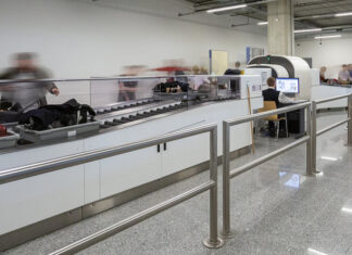 New scanners at Eindhoven Airport: liquids and electronics can stay in hand luggage