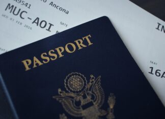 United Airlines flight diverts after pilot forgets passport