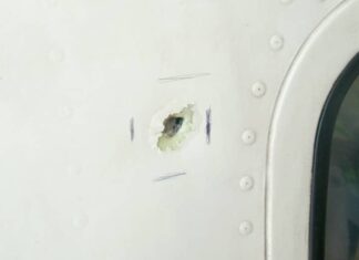 Camair-Co Xian MA60 hit by gunfire during approach into Bamenda Airport, Cameroon