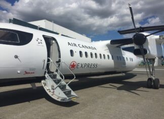 Jazz Aviation first operator of Dash 8-400 Simplified Package Freighter developed by De Havilland Canada