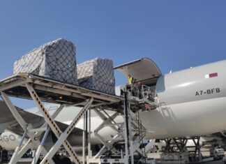 WFS and Qatar Airways Cargo work side-by-side to race PPE supplies to hospitals in France