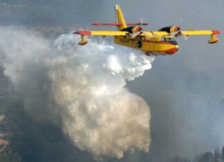 Sweden deploys four water-bombing aircraft to help fight Southern European wildfires