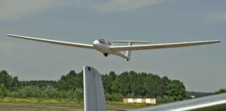 Aviation files (check needed), Flickr images reviewed by File Upload Bot (Magnus Manske), Images with watermarks, Photographs by Aleksandr Markin, RA-1486G (Grob G 103)