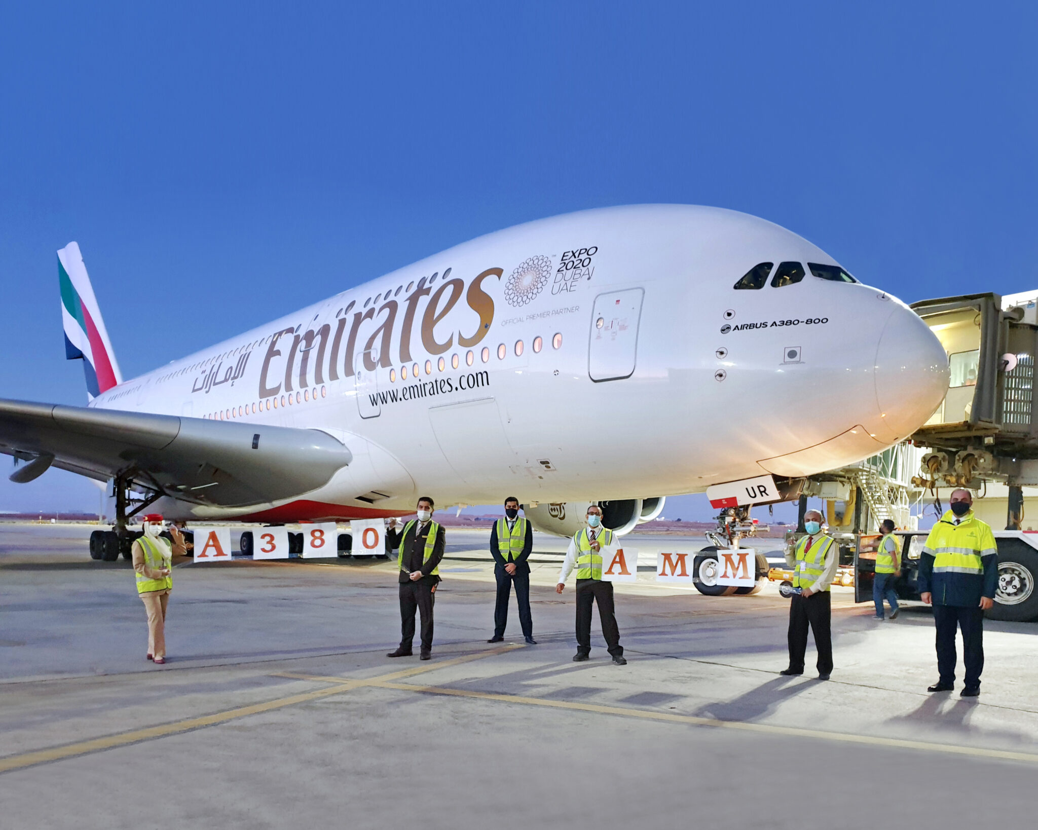 flights from dubai to jordan