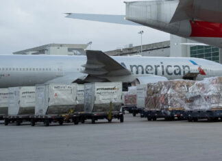 American Airlines transports its first COVID-19 vaccine shipment from Chicago to Miami