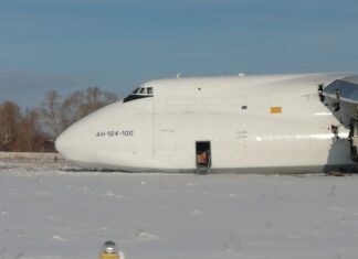 Volga-Dnepr Airlines An-124-100 suffers runway excursion in Novosibirsk following uncontained engine failure