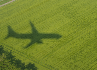 European airlines and airports criticise Dutch air ticket tax hike