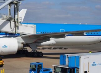 Brand new KLM Boeing 777 collides with airbridge during push-back procedure