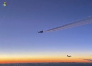 Italian Air Force scrambles for easyJet that lost radio contact