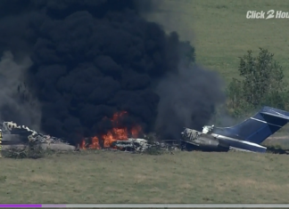Corporate McDonnell Douglas MD-87 catches fire after aborted take-off Houston Executive Airport