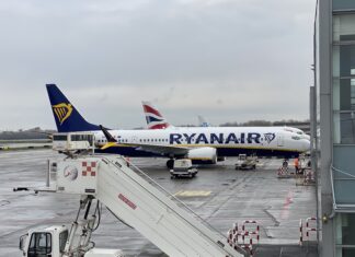 Ryanair cuts 800,000 seats in Spain for Summer 2025 amid high regional airport fees