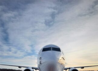 AviaAM Leasing acquires Boeing 737-800 for Passenger-to-Freighter (P2F) conversion