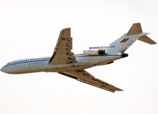 Military Boeing 727 once again at a place of honour at 15 Wing Air Transport of Belgian Air Force