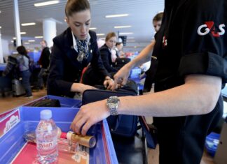 Passengers will not have to take out liquids and laptops at the controls of Spanish airports from 2024