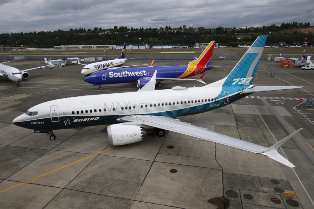 [Pics] The Boeing 737 MAX lineup at Boeing's Seattle Delivery Centre ...
