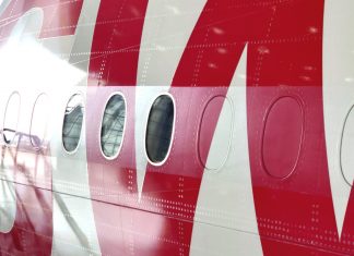 First Boeing 777 with AeroSHARK takes off on passenger flights, operated by SWISS