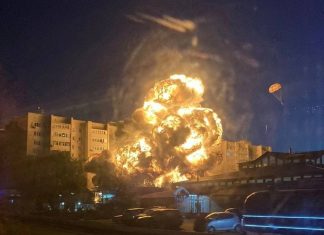 Military Sukhoi Su-34 crashes into apartment building in Yeysk, Russia