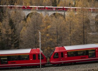 Record broken for the longest train in the world in Swiss canton Graubünden