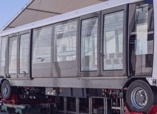 Frankfurt airport Terminal 3: first vehicle for new Sky Line presented