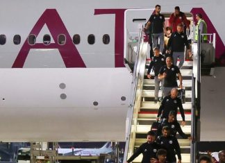 Qatar Airways flies Qatar National Football Team and 140 FIFA Legends to the FIFA World Cup 2022™