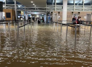 First international passenger flight takes off from Auckland Airport following deluge