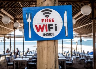 Free Wi-Fi !! airBaltic will equip entire fleet with SpaceX’s Starlink