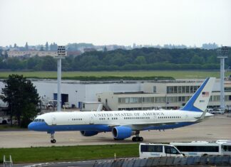 U.S. Secretary of State Rubio’s plane turns back due to mechanical Issue