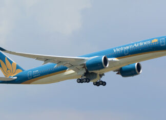 Vietnam Airlines inaugurated a direct flight route between Hanoi and Melbourne