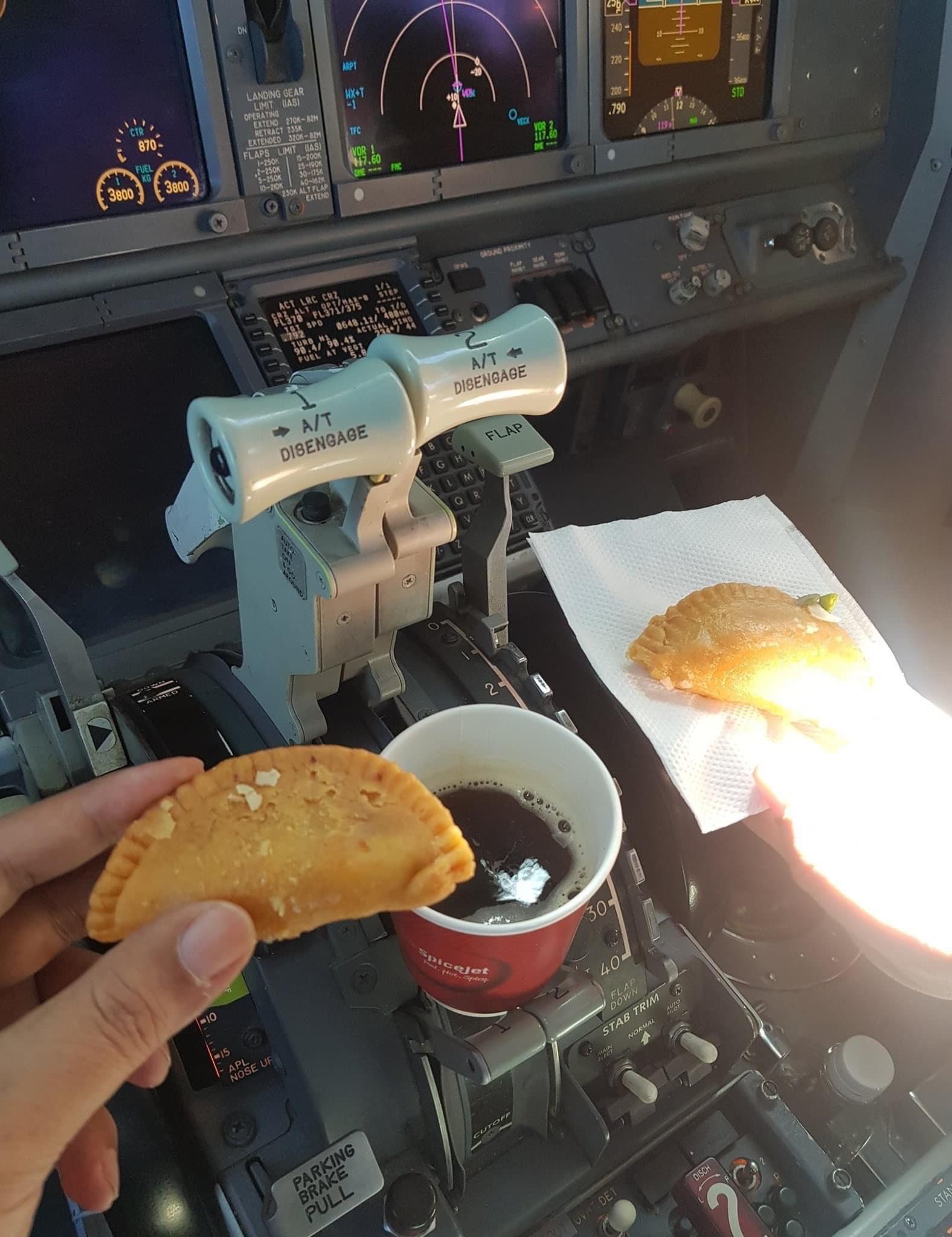 SpiceJet pilots suspended over uncovered drink