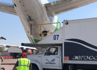 Catering truck slams into parked VivaAerobus Airbus A320 at Guadalajara, Mexico