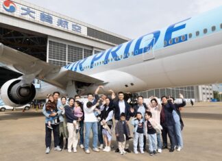 Korean Air unveils aircraft dedicated to employees