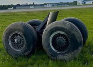 Part of Cargolux Boeing 747-400 landing gear detached during emergency landing at Luxembourg