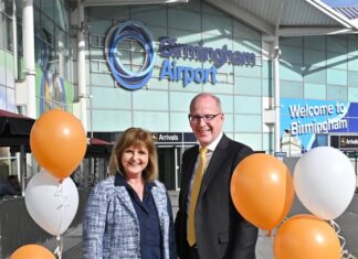 easyJet to open base at Birmingham Airport in March 2024