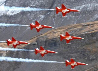 Switzerland to retire Patrouille Suisse jet team by 2027, replace with PC-7 squadron