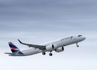 LATAM Airlines Airbus A321 suffers bird strike, safely lands back at Salvador, Brazil