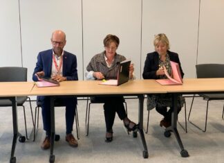 Aviato Academy and UCLL college are joining forces to strengthen the training offering for Brussels Airport