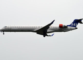 SAS plane from Stockholm to Helsinki returns to Arlanda after smoke in cabin