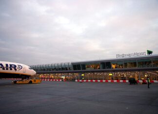Major disruption halts air traffic at Eindhoven Airport and affects Dutch military and coast guard