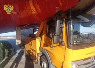 Maintenance vehicle collides with Emirates Airbus A380-800 at Moscow’s Domodedovo Airport