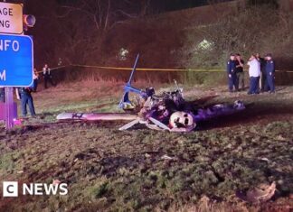 Small plane crash kills all five on board near Nashville, Tennessee