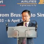 Mr Dai Hao Yu, Acting Senior Vice President Marketing & Planning, Singapore Airlines, just arrived on the inaugural flight